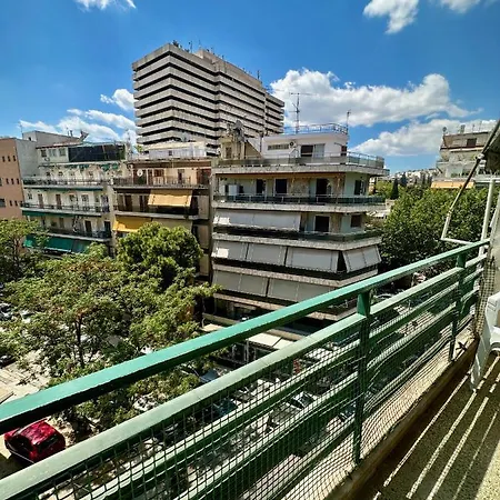 Vintage-style 2 Bedroom At Katechaki Διαμέρισμα *
