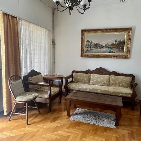 Apartment Vintage-style 2 Bedroom At Katechaki Athens