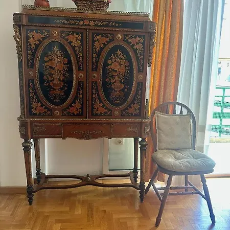 Vintage-style 2 Bedroom At Katechaki Apartment Athens