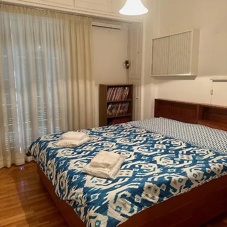 Apartment Vintage-style 2 Bedroom At Katechaki *